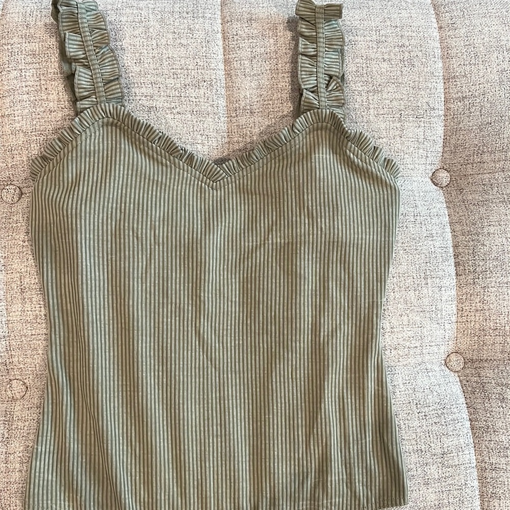 Pink lily ruffle bodysuit